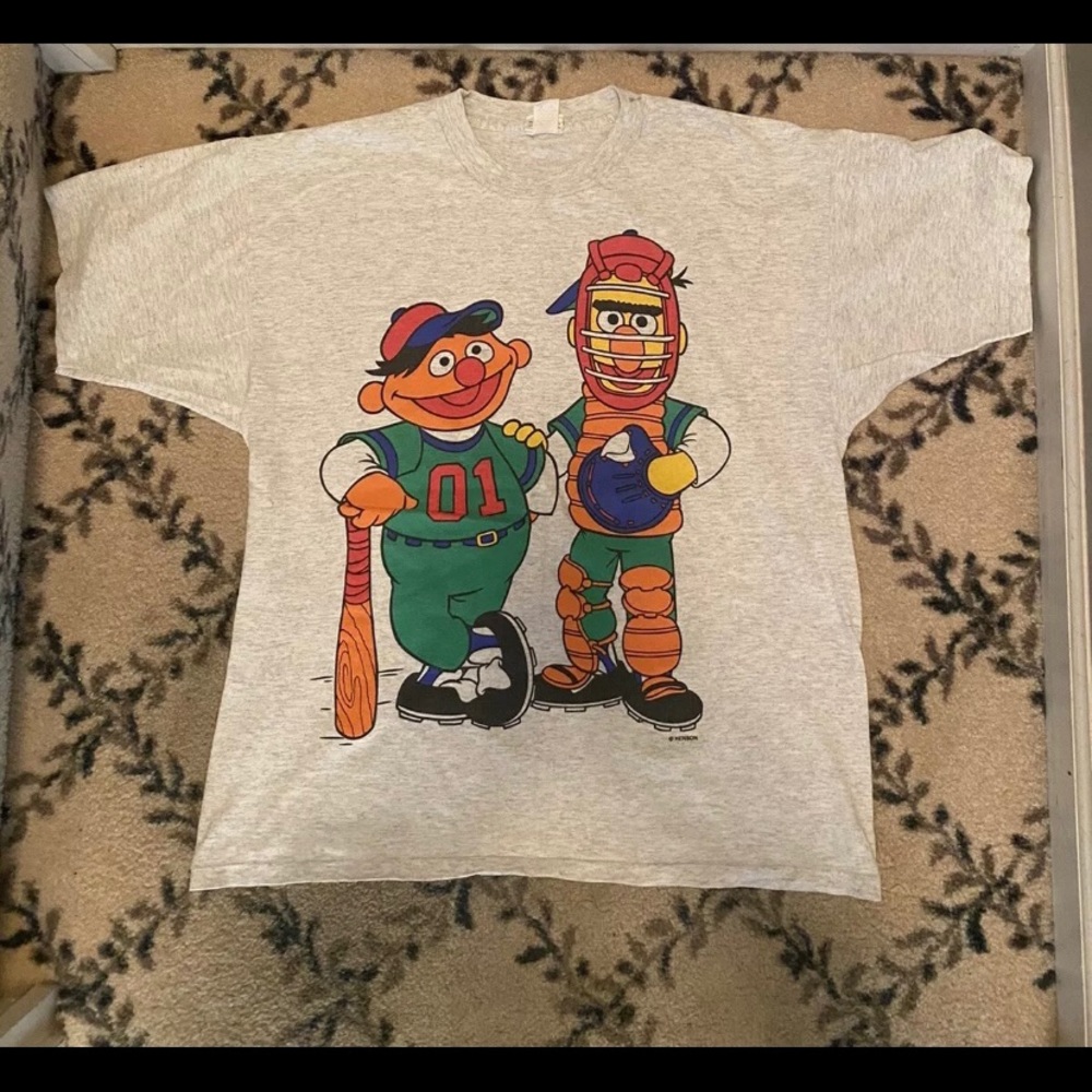 VINTAGE SESAME STREET SHIRT BASEBALL - 90s HENSON TAG MADE IN USA - L OR XL